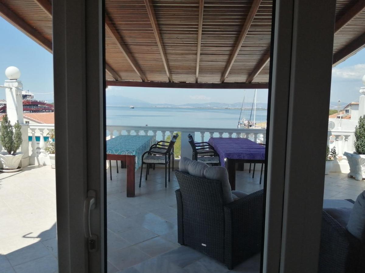 Hotel Holiday Keramoti  Bagian luar foto