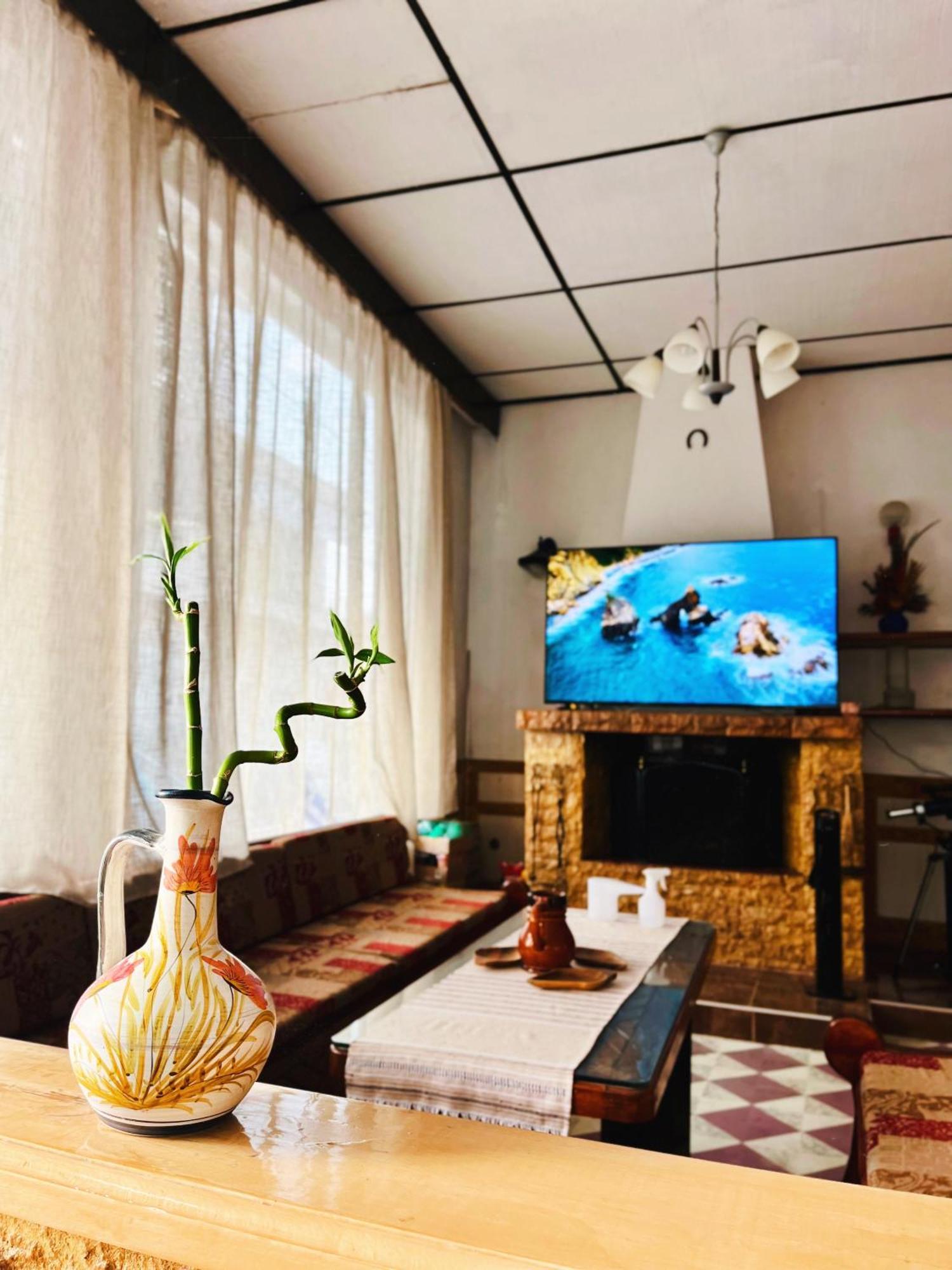 Hotel Holiday Keramoti  Bagian luar foto